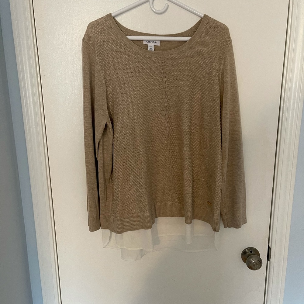 Sweater - Picture 2 of 3